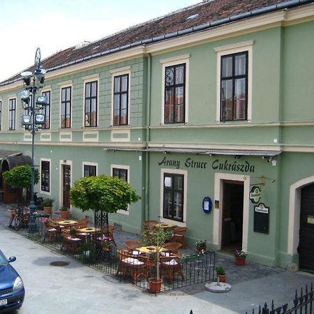 Arany Strucc Hotel Kőszeg Esterno foto